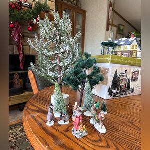 DEPT 56 VILLAGE ACCESSORIES EXCEPT ONE. 10 PIECE BUNDLE